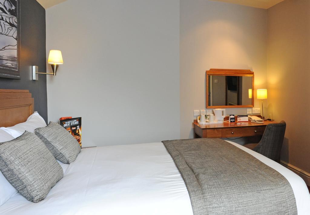 Brentwood Inn By Greene King Inns Rotherham Szoba fotó